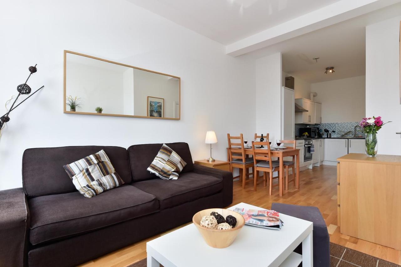 לונדון Regents Canal Apartments מראה חיצוני תמונה